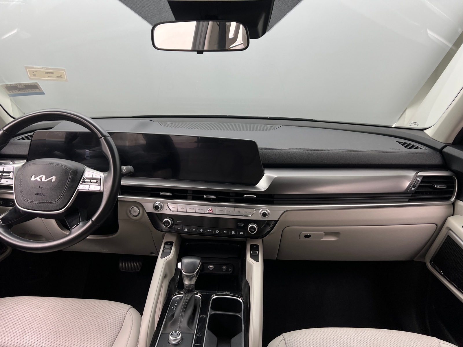 Thumbnail: 2023 Kia Telluride - 2