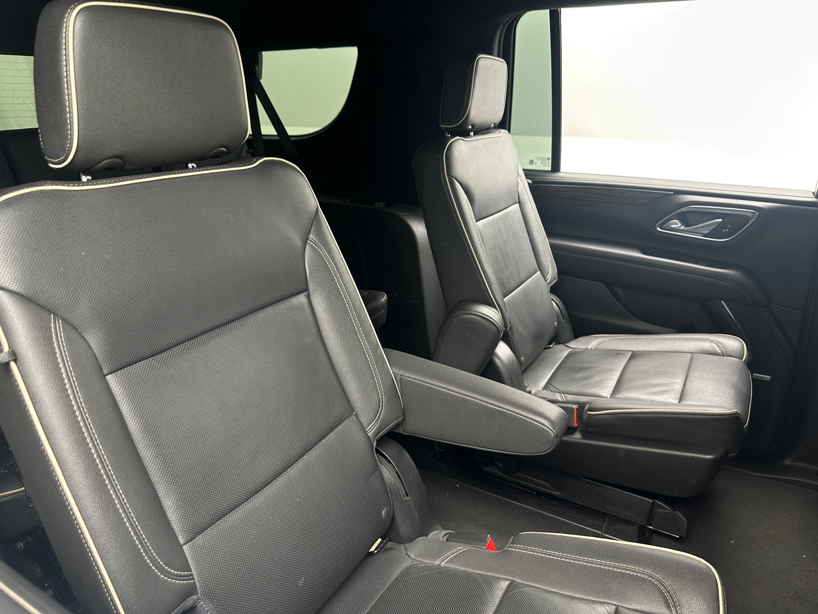 Thumbnail: 2023 Chevrolet Suburban - 5