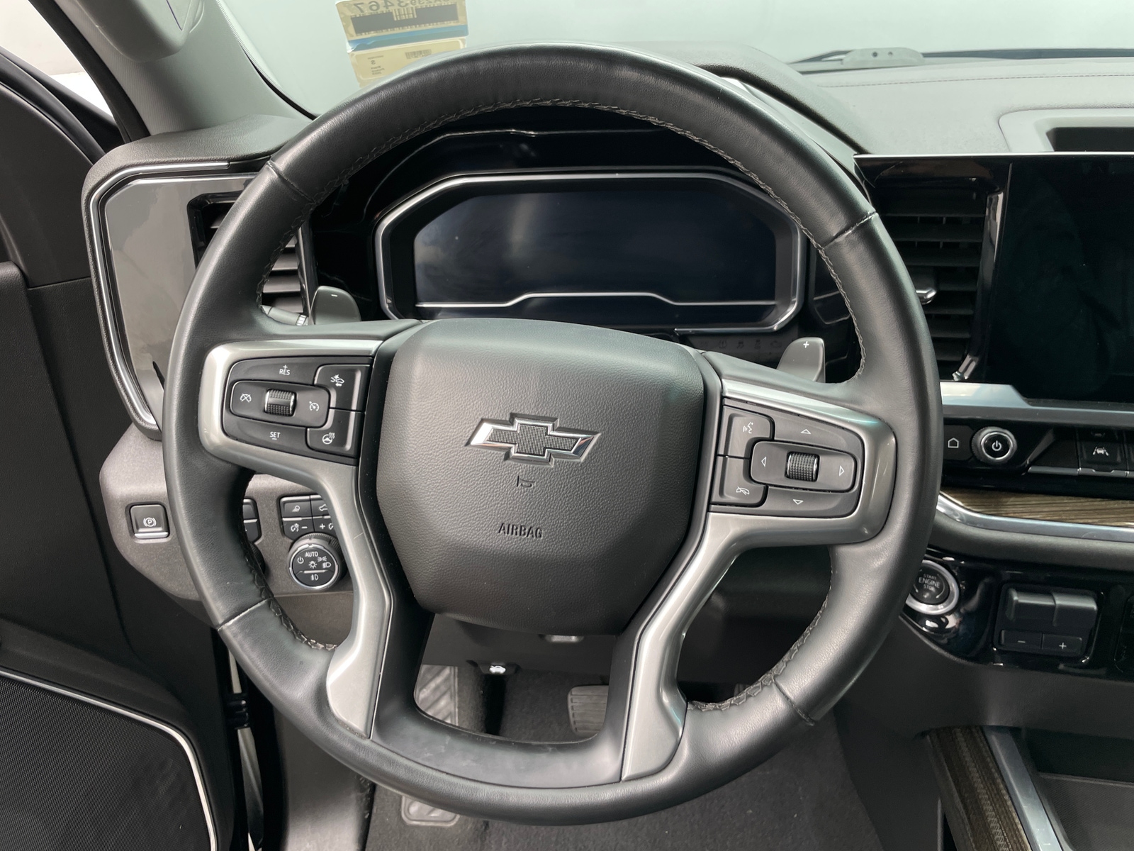 Thumbnail: 2023 Chevrolet Silverado 1500 - 5