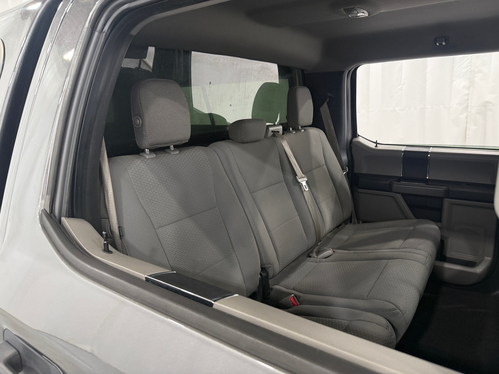 Thumbnail: 2016 Ford Econoline - 6