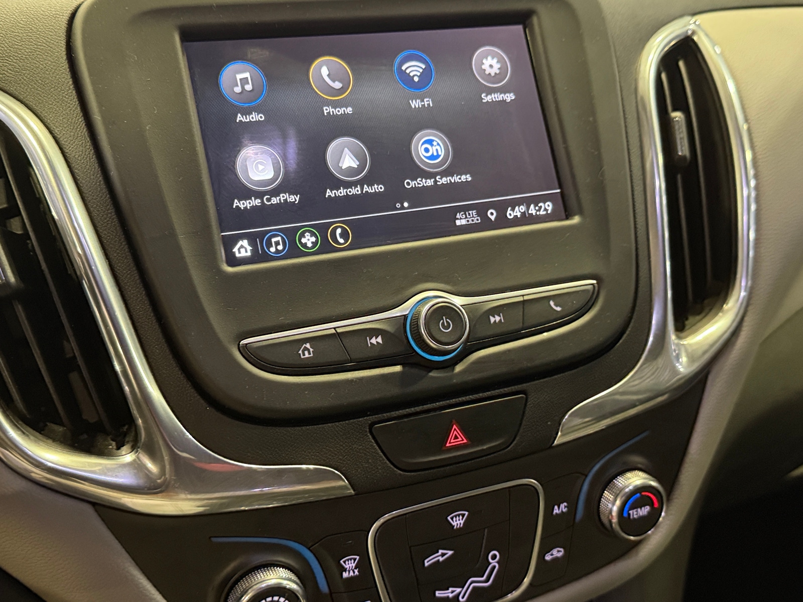 Thumbnail: 2019 Chevrolet Equinox - 4