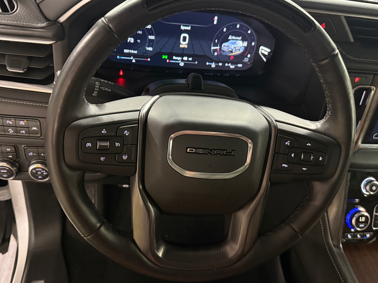 Thumbnail: 2024 GMC Yukon - 4