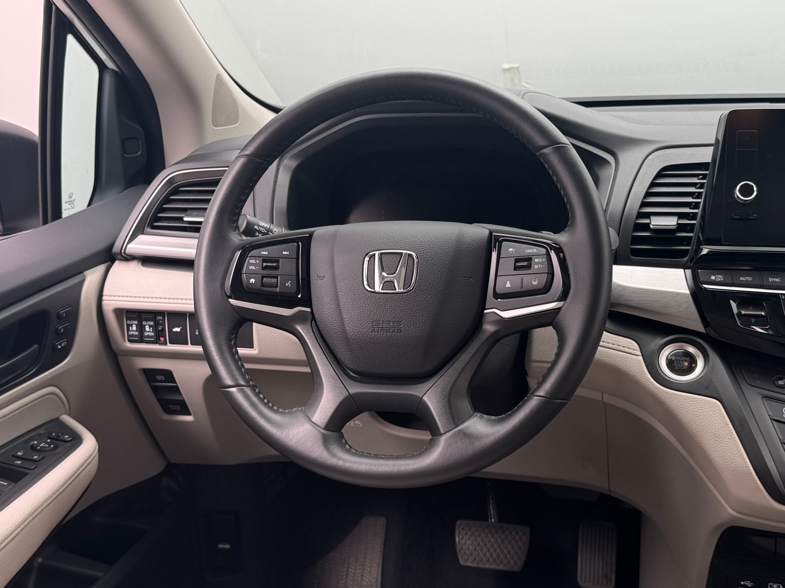 Thumbnail: 2025 Honda Odyssey - 4