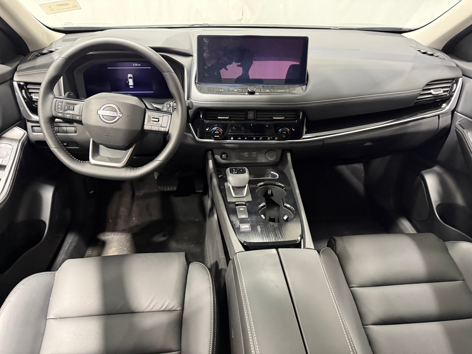 Thumbnail: 2025 Nissan Rogue - 3
