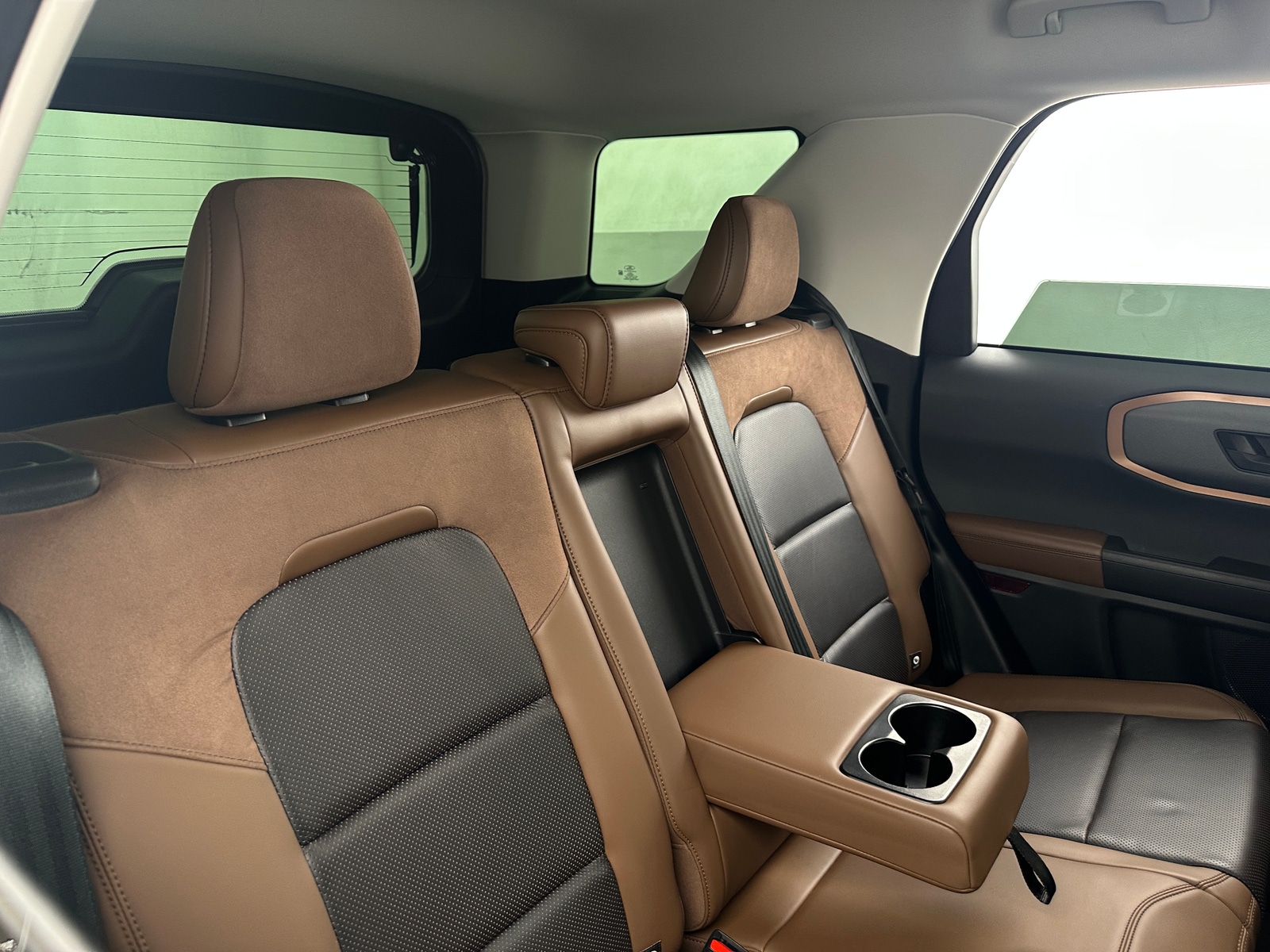 Thumbnail: 2022 Ford Bronco Sport - 6