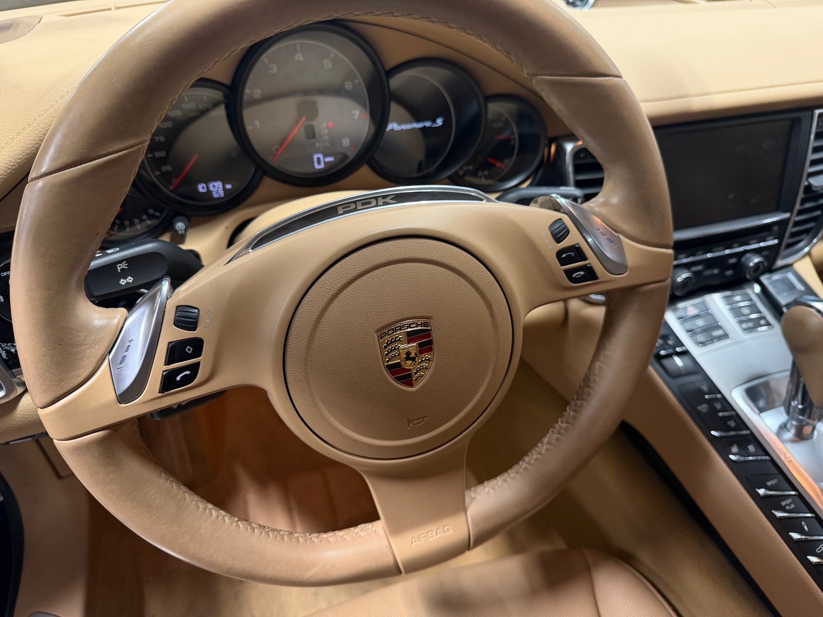 Thumbnail: 2011 Porsche Panamera - 4