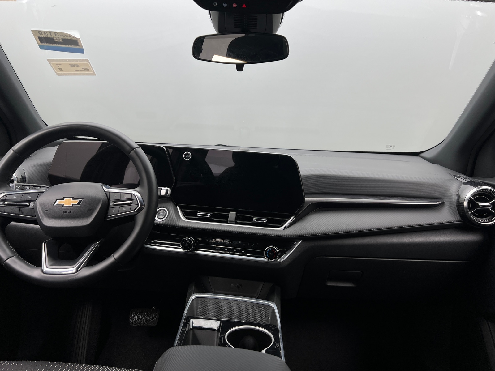 Thumbnail: 2025 Chevrolet Equinox - 3