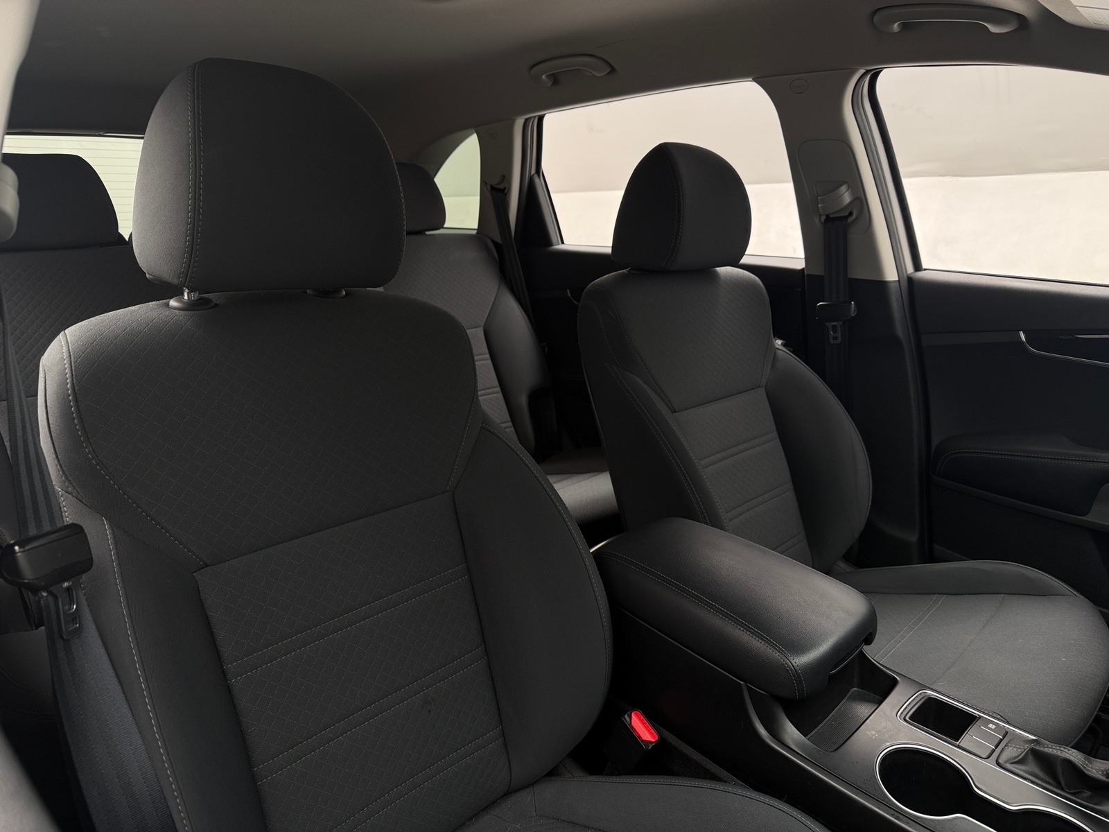 Thumbnail: 2019 Kia Sorento - 2