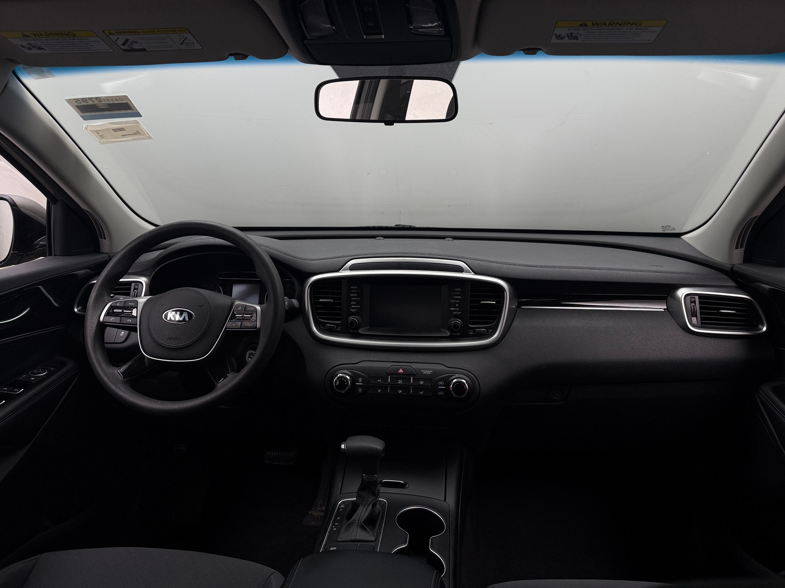 Thumbnail: 2019 Kia Sorento - 3