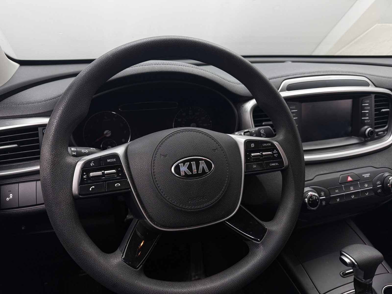 Thumbnail: 2019 Kia Sorento - 5