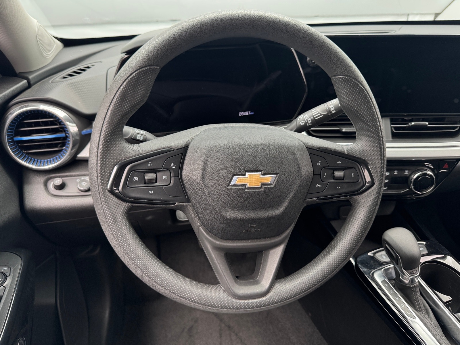 Thumbnail: 2025 Chevrolet Trax - 5