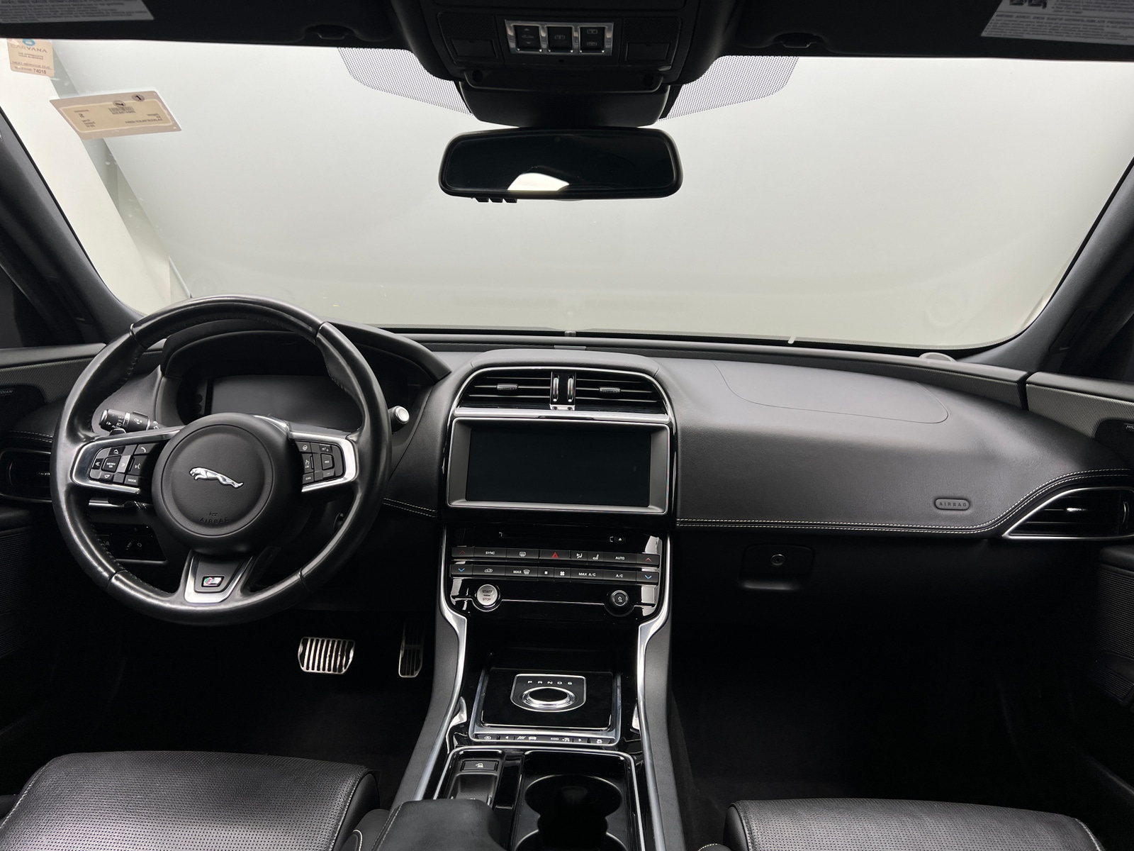 Thumbnail: 2018 Jaguar XE - 2