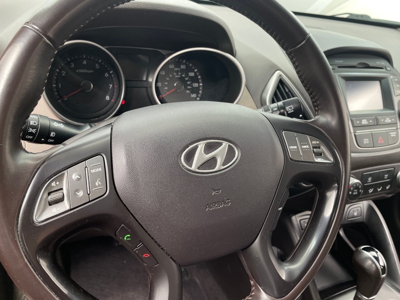 Thumbnail: 2015 Hyundai Tucson - 5