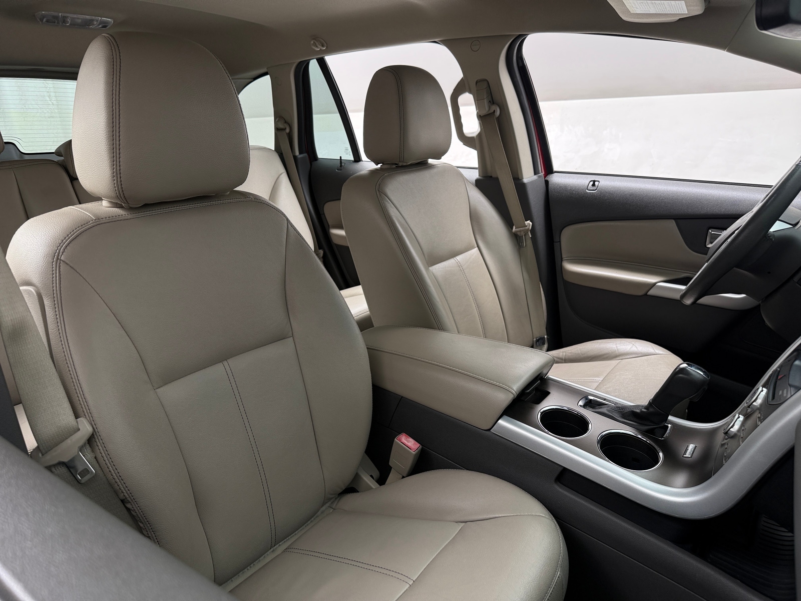 Thumbnail: 2014 Ford Edge - 2