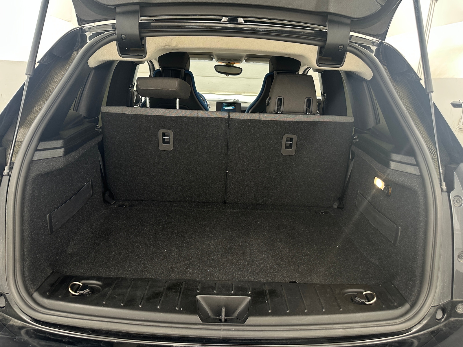Thumbnail: 2019 BMW i3 - 7
