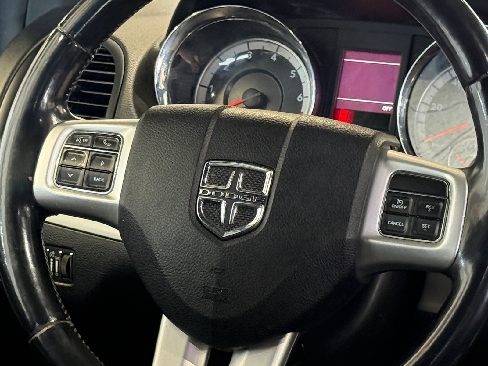 Thumbnail: 2019 Dodge Grand Caravan - 4