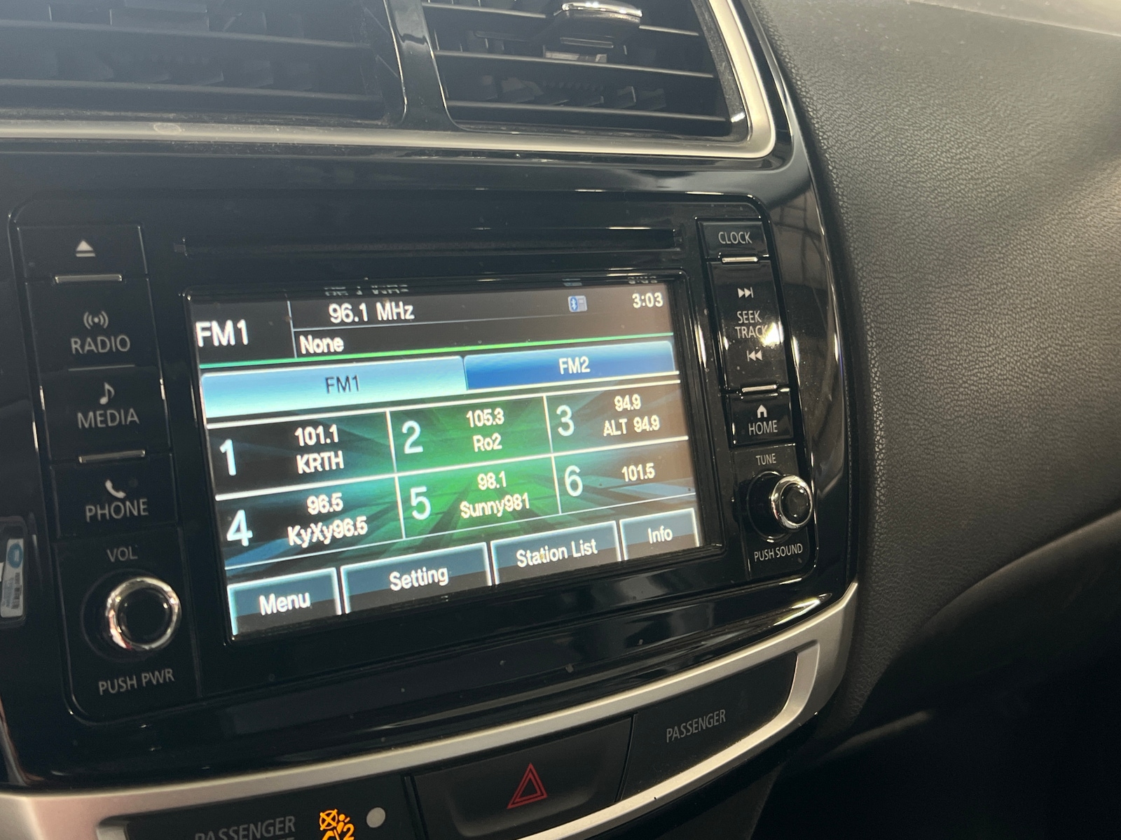 Thumbnail: 2016 Mitsubishi Outlander Sport - 3
