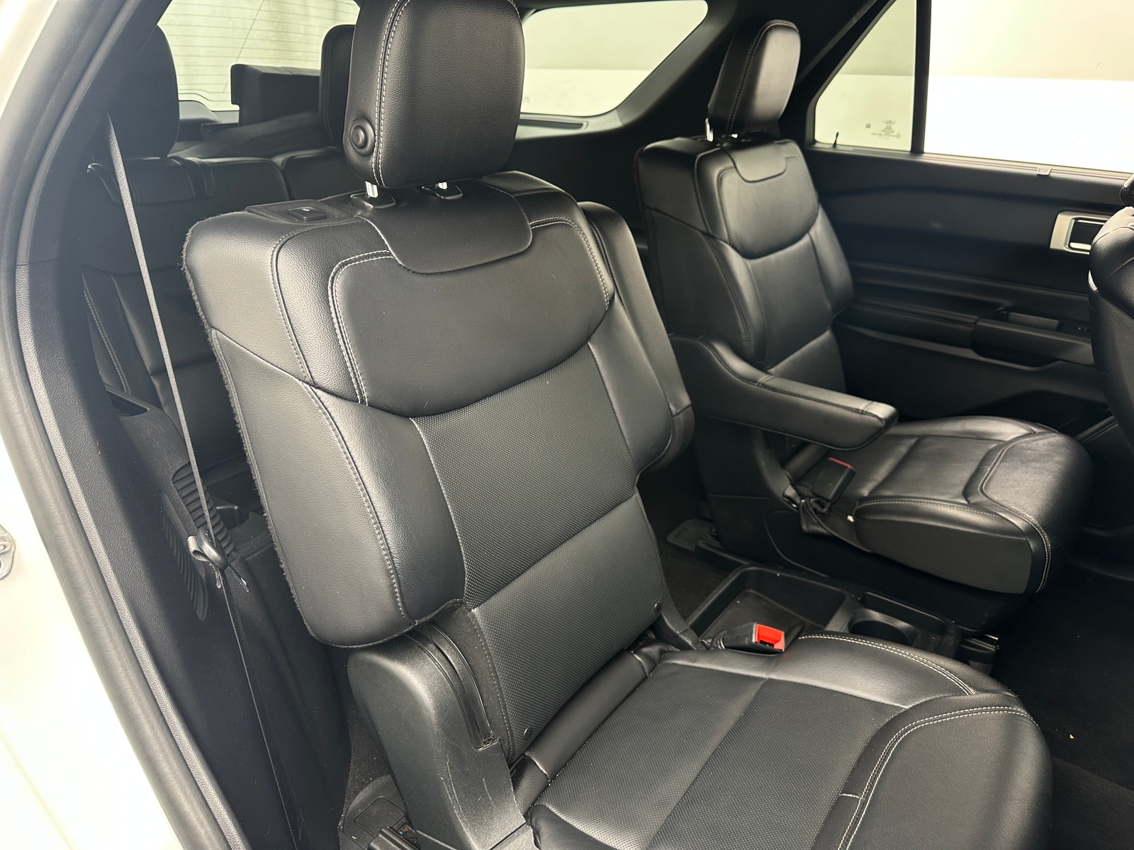 Thumbnail: 2020 Ford Explorer - 5