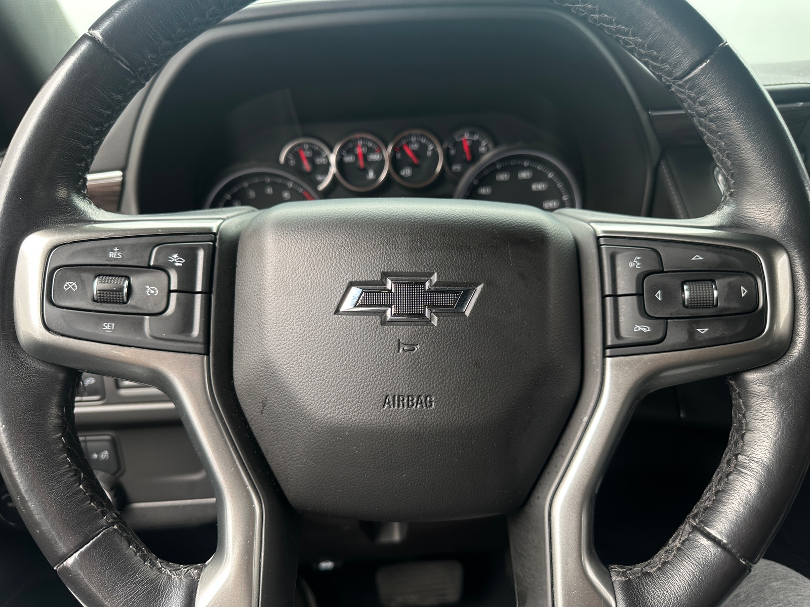 Thumbnail: 2021 Chevrolet Tahoe - 4