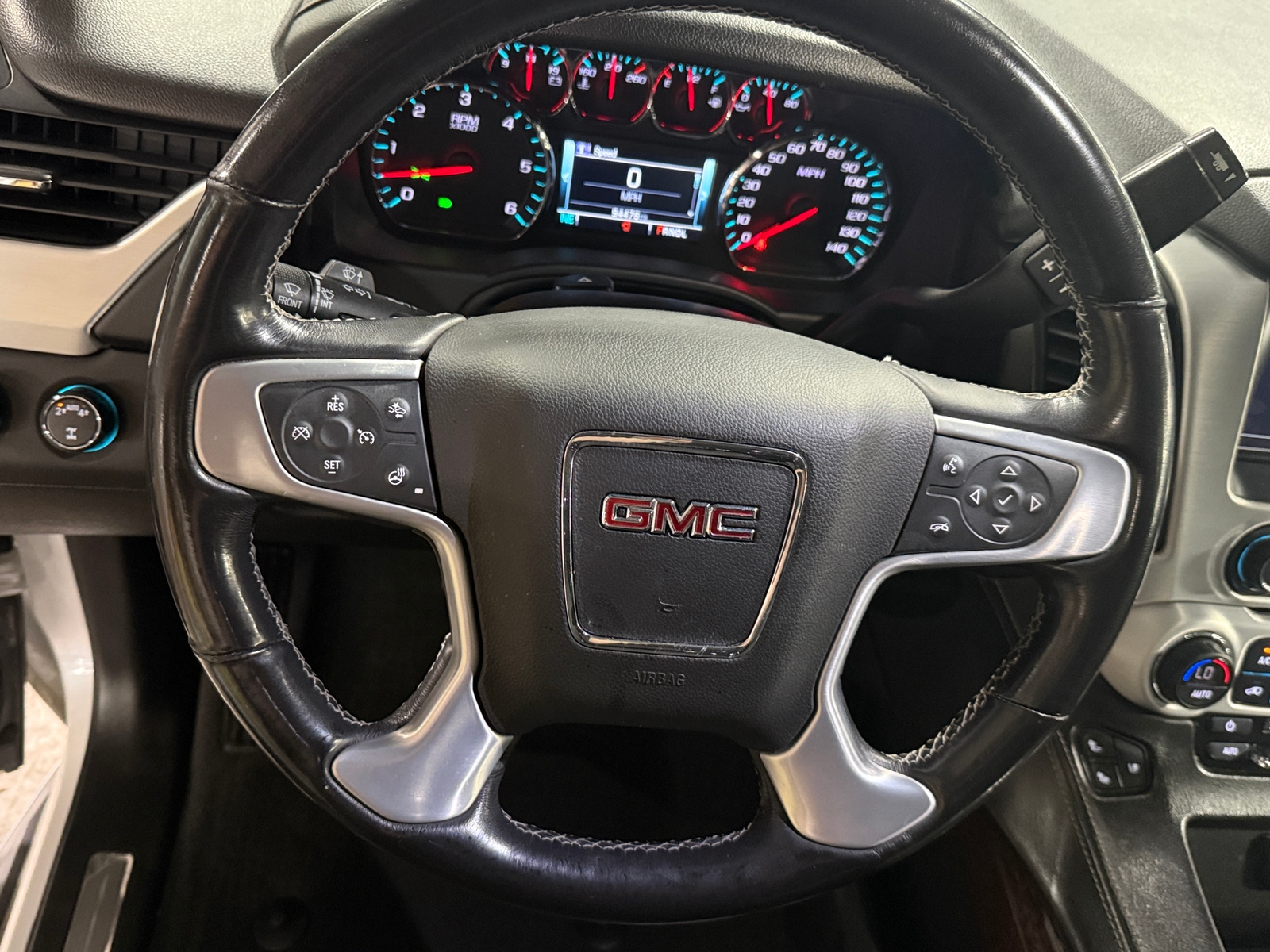 Thumbnail: 2020 GMC Yukon - 4