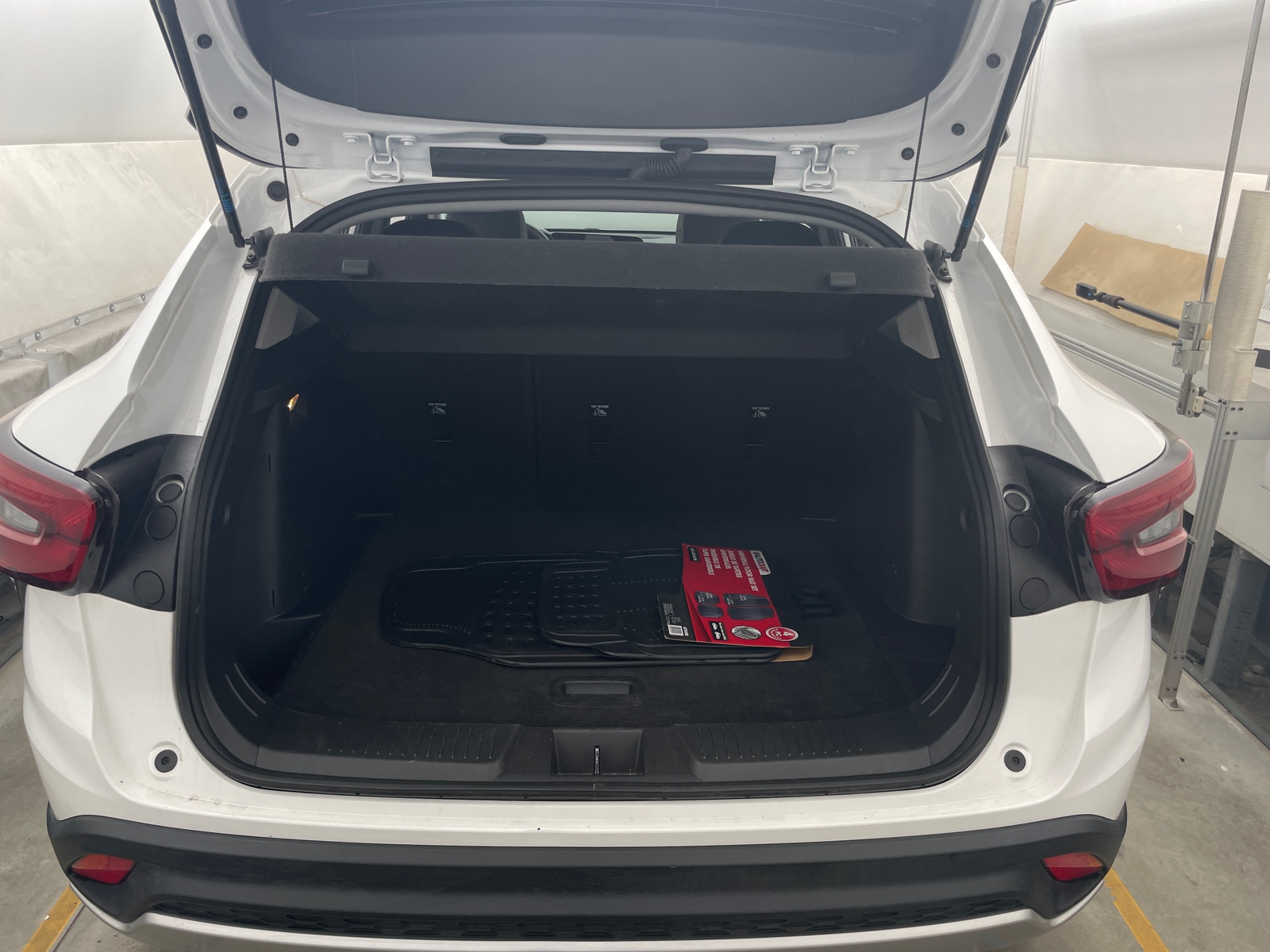 Thumbnail: 2025 Chevrolet Trax - 7