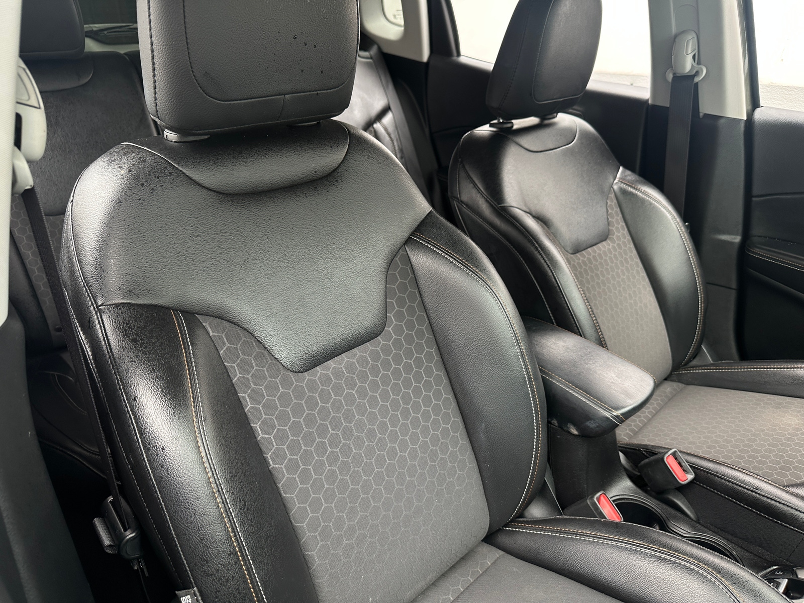 Thumbnail: 2019 Jeep Compass - 2