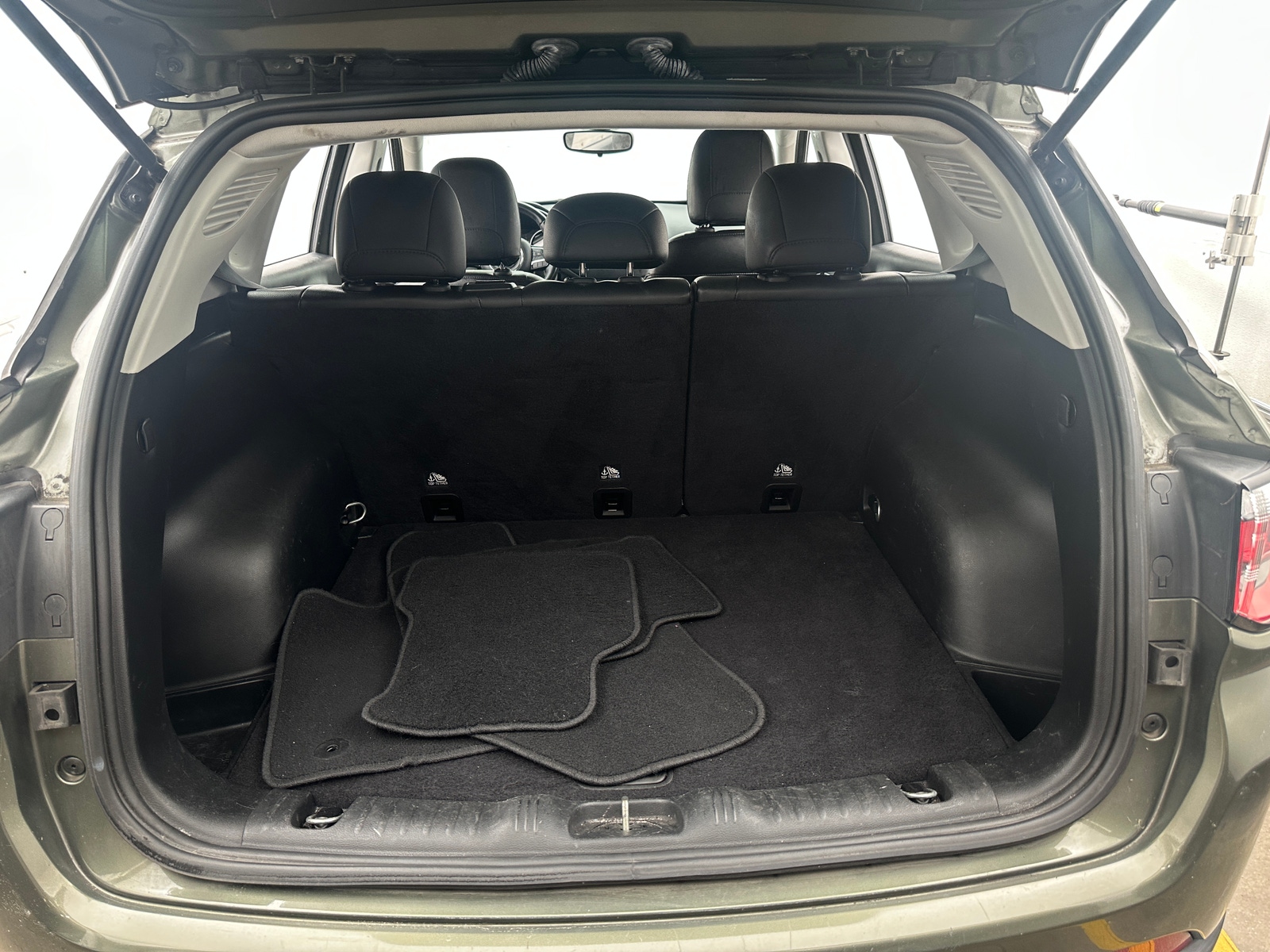 Thumbnail: 2019 Jeep Compass - 7