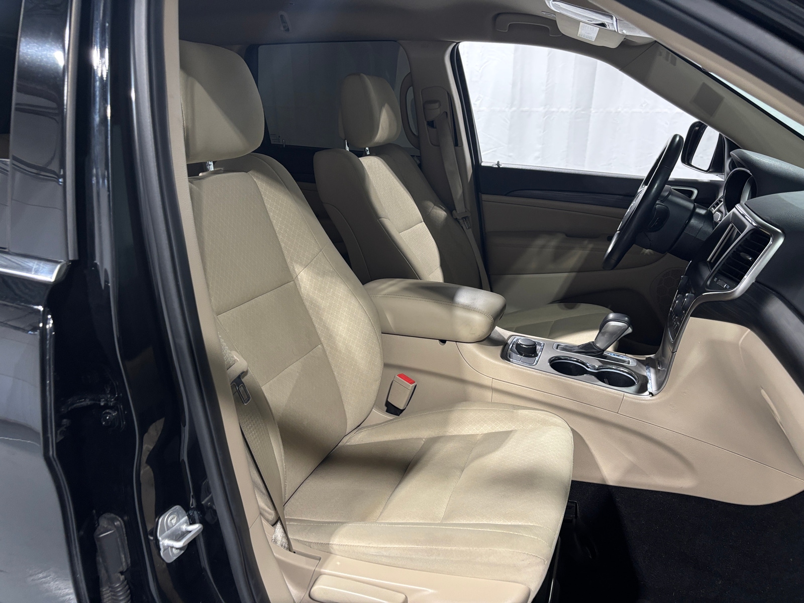 Thumbnail: 2019 Jeep Grand Cherokee - 2