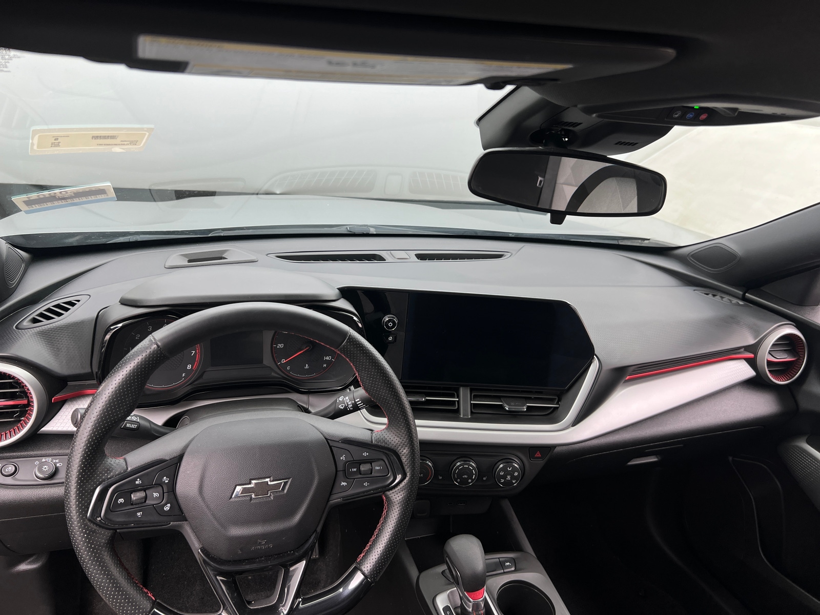 Thumbnail: 2024 Chevrolet Trax - 3