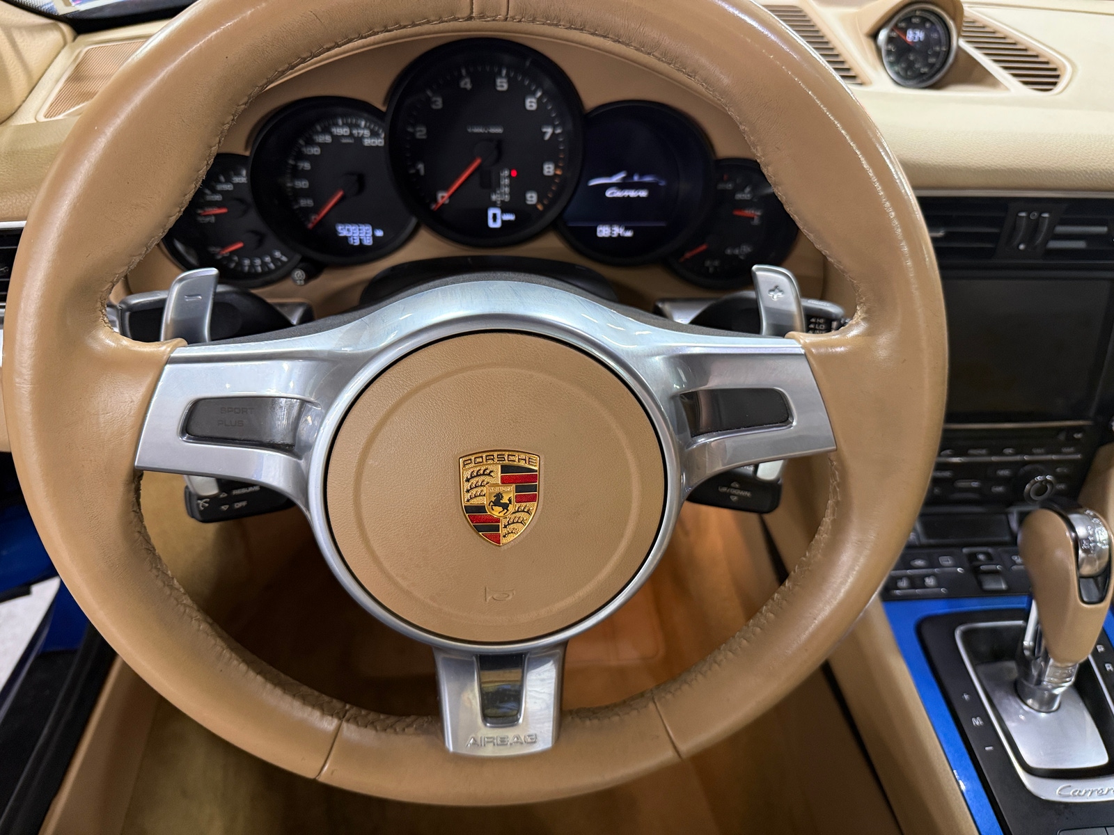 Thumbnail: 2015 Porsche 911 - 4