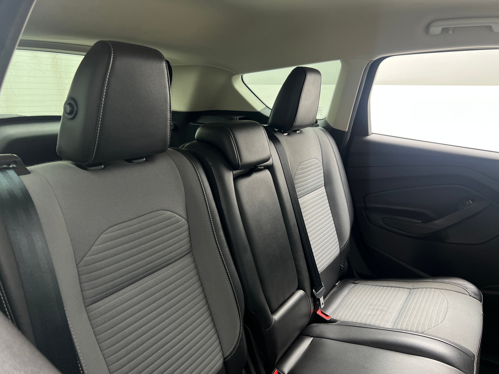 Thumbnail: 2019 Ford Escape - 6