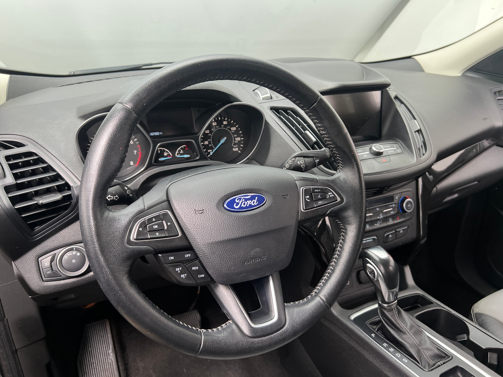 Thumbnail: 2019 Ford Escape - 5