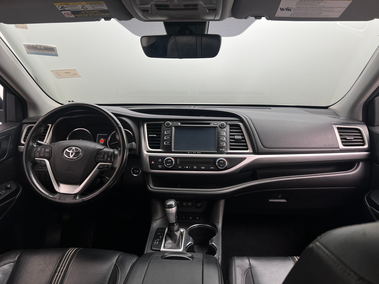 Thumbnail: 2018 Toyota Highlander - 2