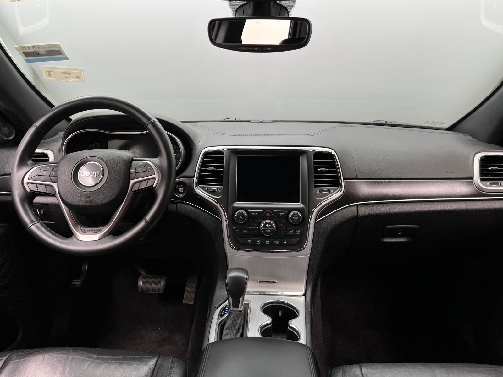 Thumbnail: 2018 Jeep Grand Cherokee - 2