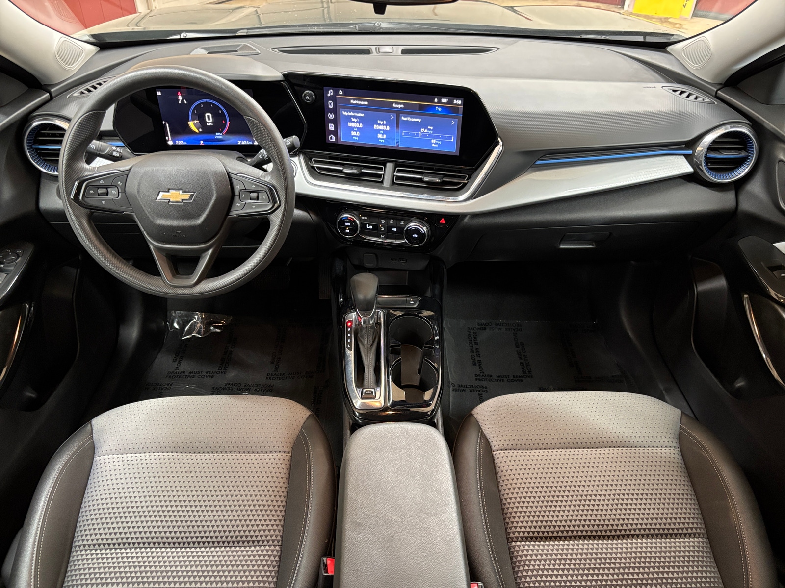 Thumbnail: 2025 Chevrolet Trax - 3