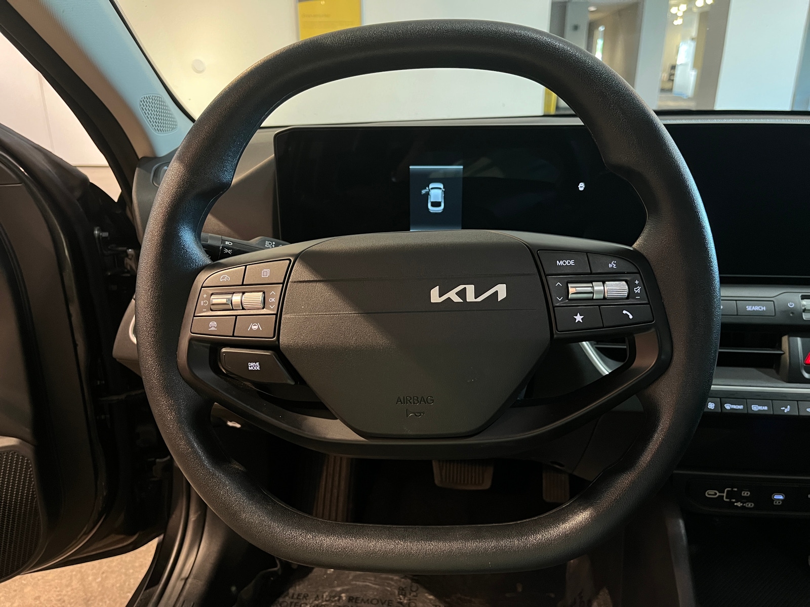 Thumbnail: 2025 Kia K4 - 5