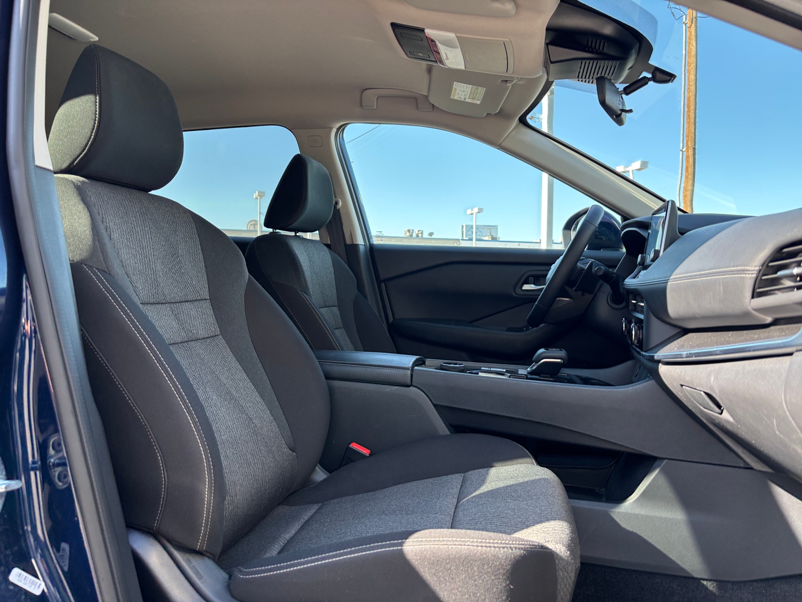 Thumbnail: 2025 Nissan Rogue - 2