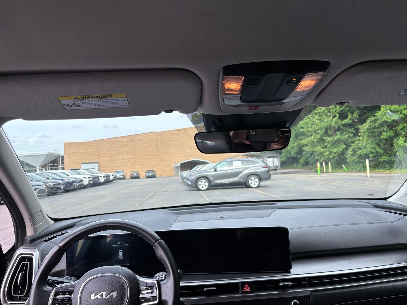 Thumbnail: 2024 Kia Sorento - 3