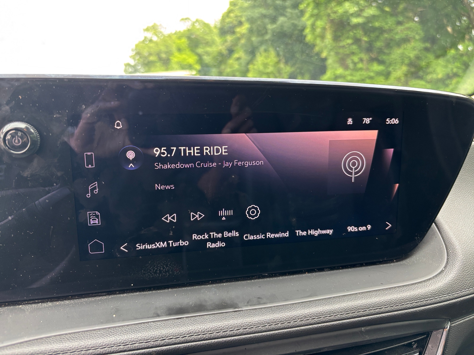 Thumbnail: 2025 Buick Encore GX - 4
