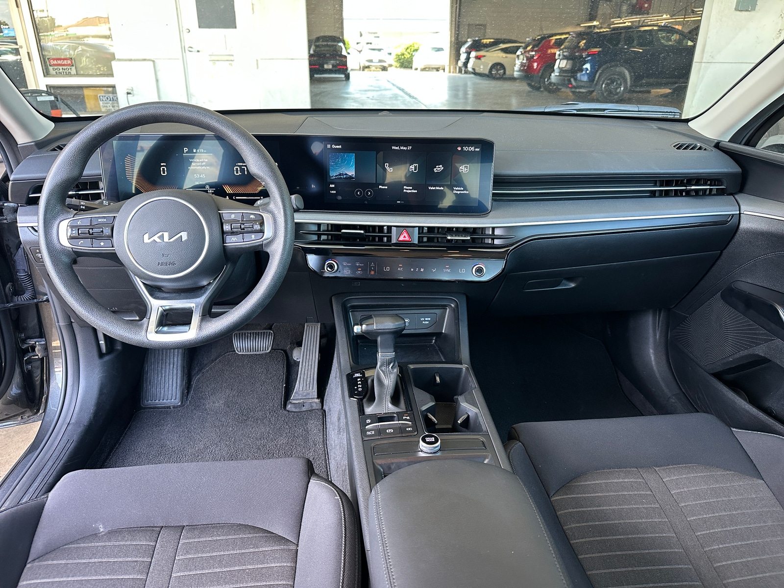 Thumbnail: 2025 Kia K5 - 3