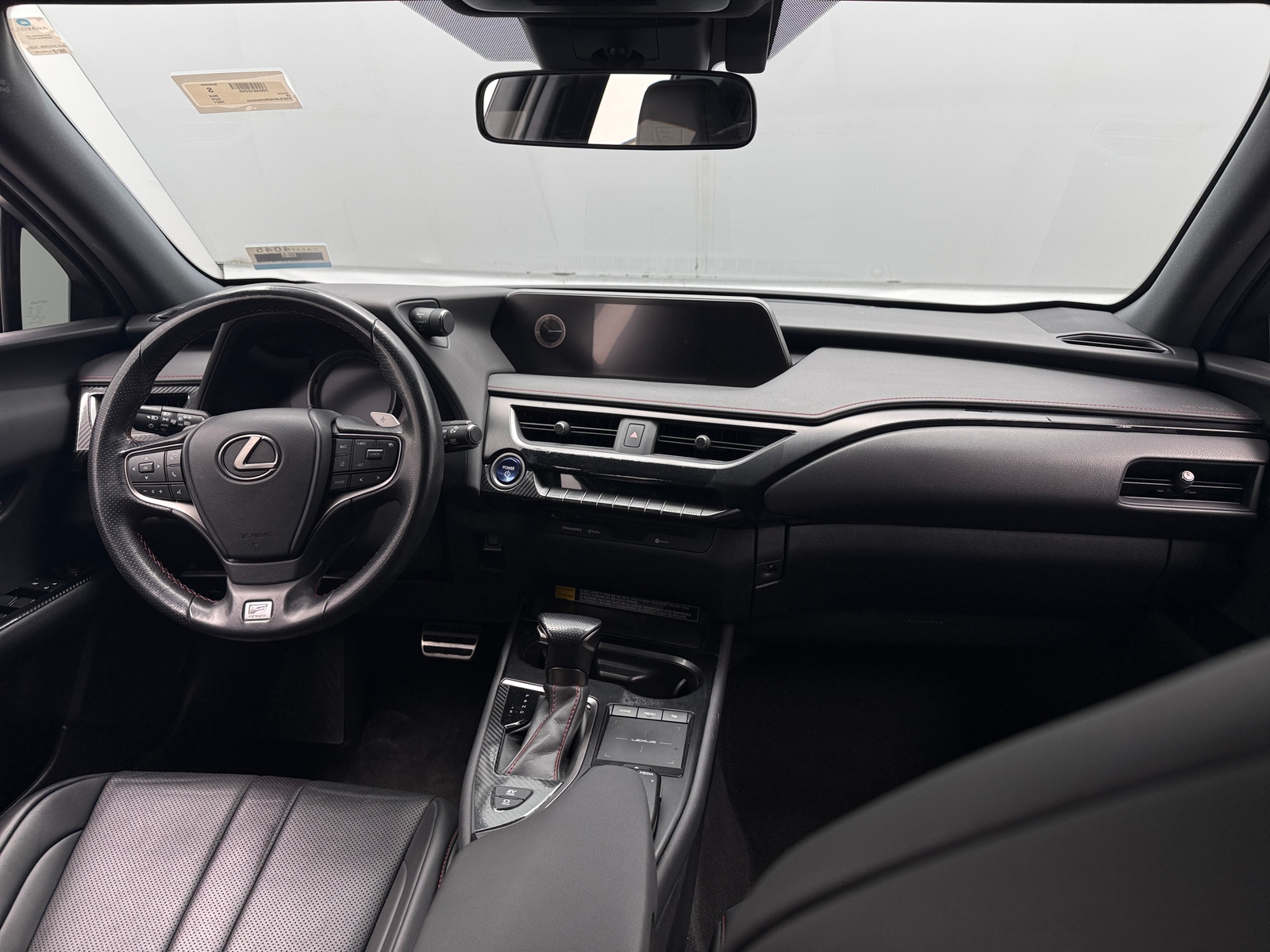 Thumbnail: 2021 Lexus UX - 2