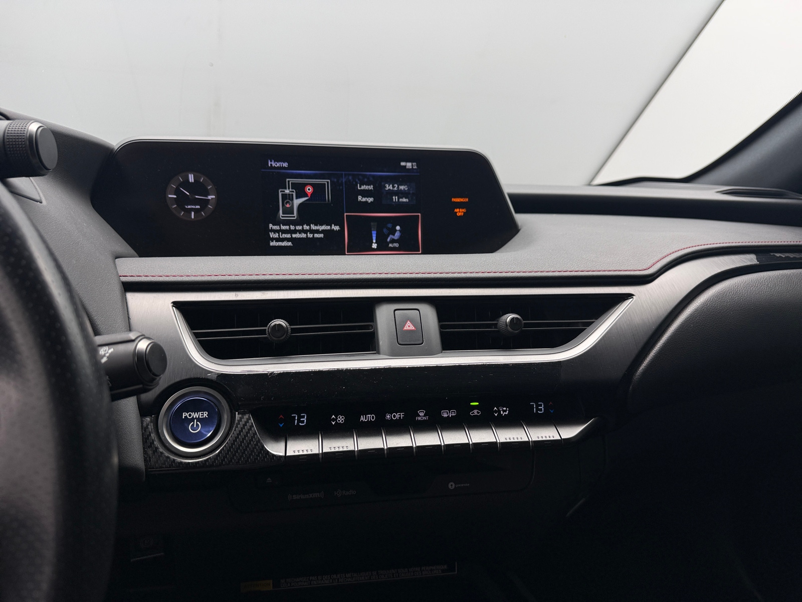 Thumbnail: 2021 Lexus UX - 3