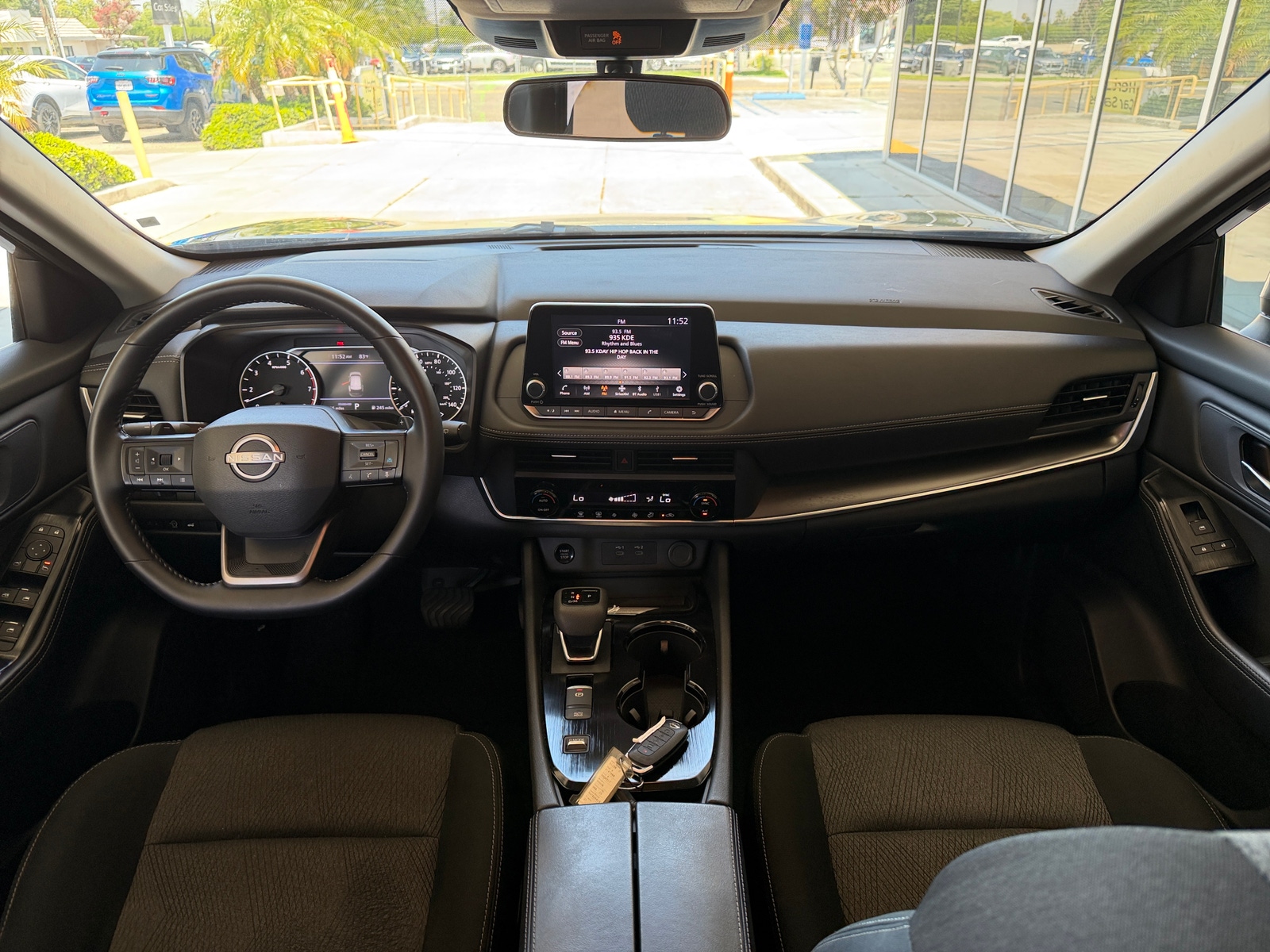 Thumbnail: 2025 Nissan Rogue - 3