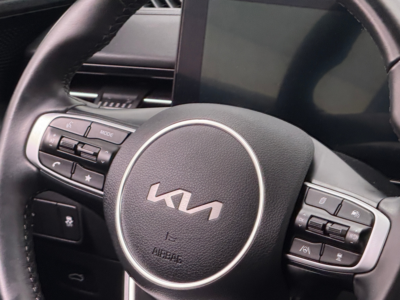 Thumbnail: 2025 Kia K5 - 4