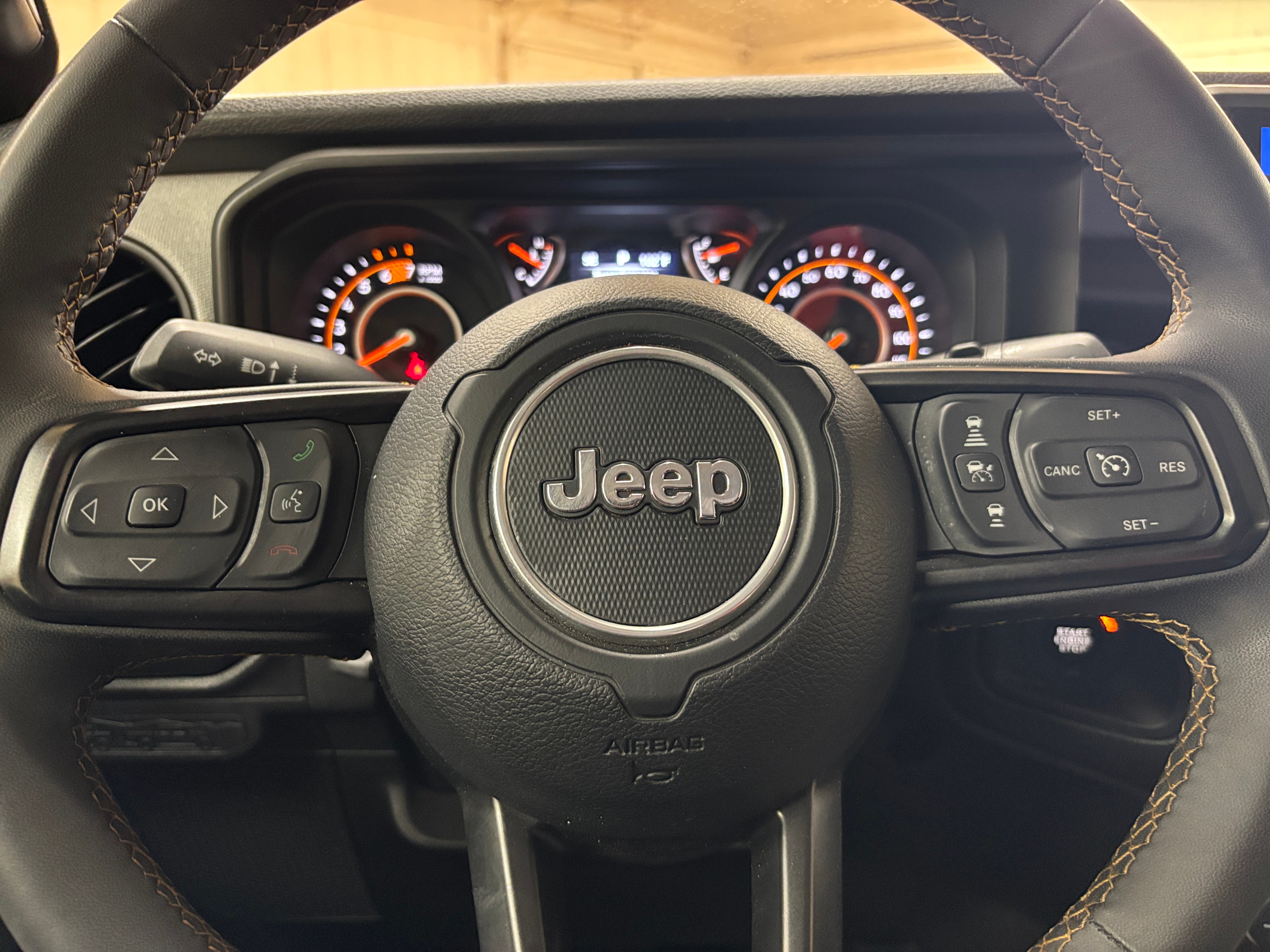 Thumbnail: 2025 Jeep Wrangler - 5