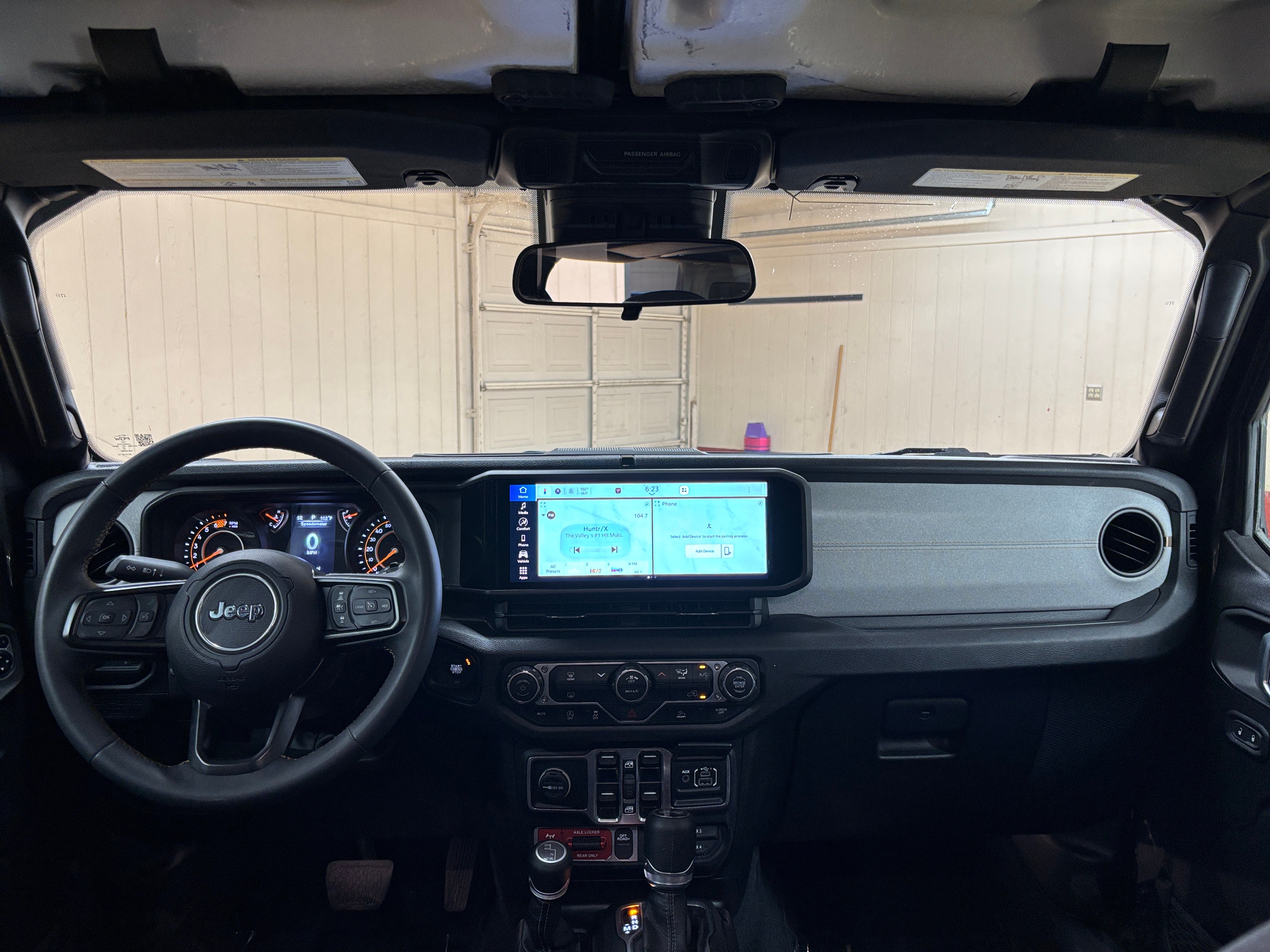 Thumbnail: 2025 Jeep Wrangler - 3
