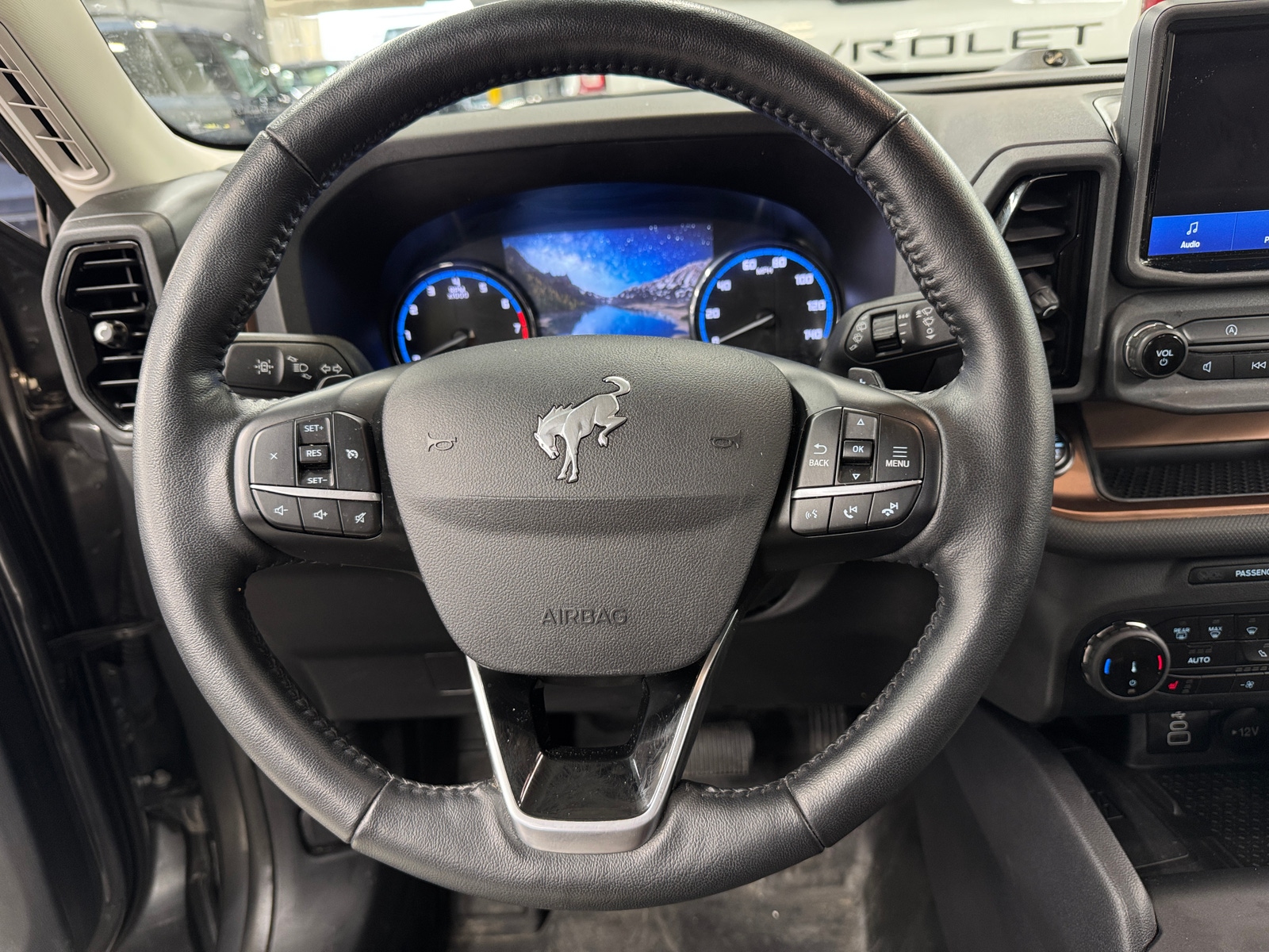 Thumbnail: 2023 Ford Bronco Sport - 5