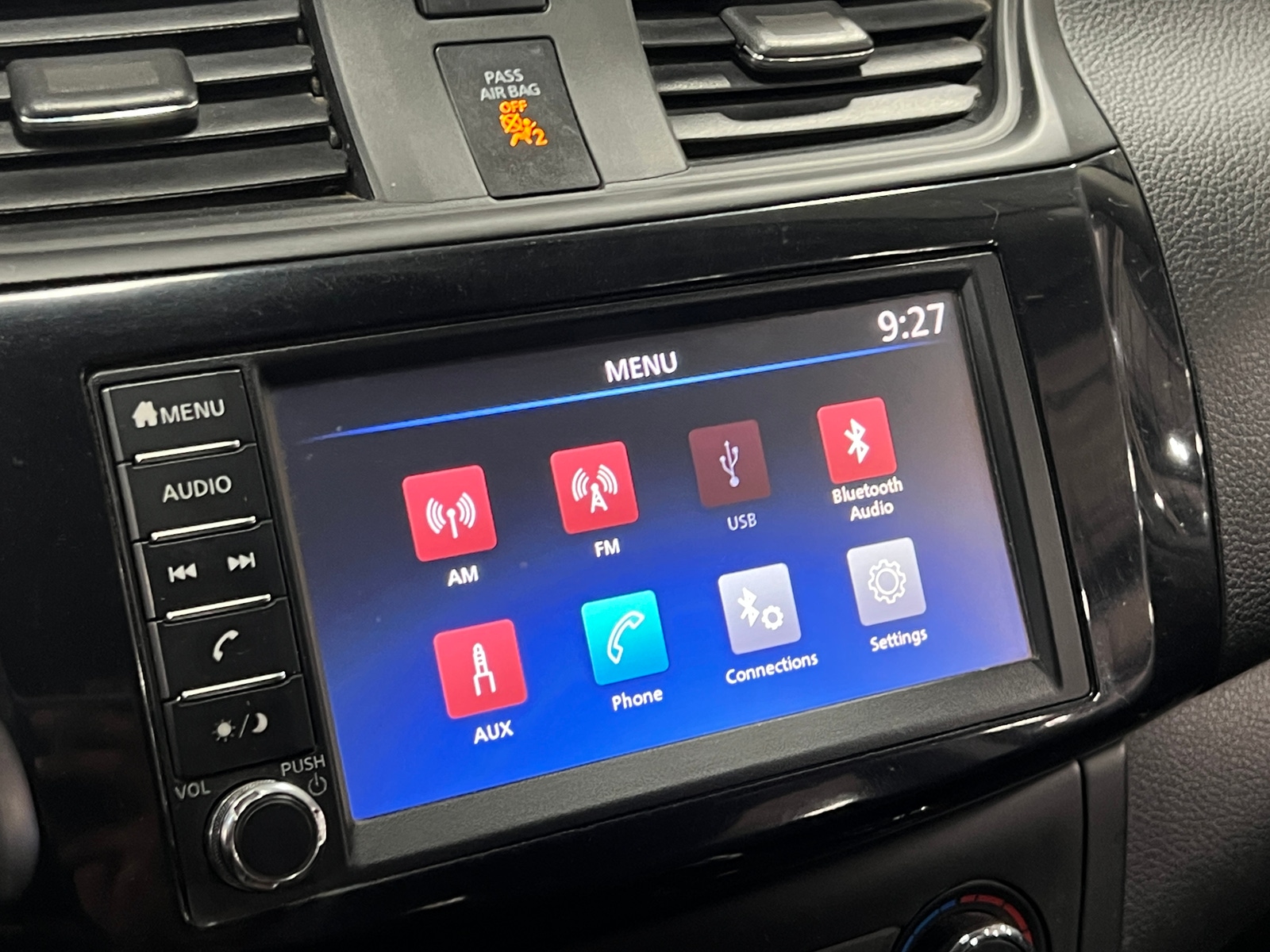 Thumbnail: 2019 Nissan Sentra - 4