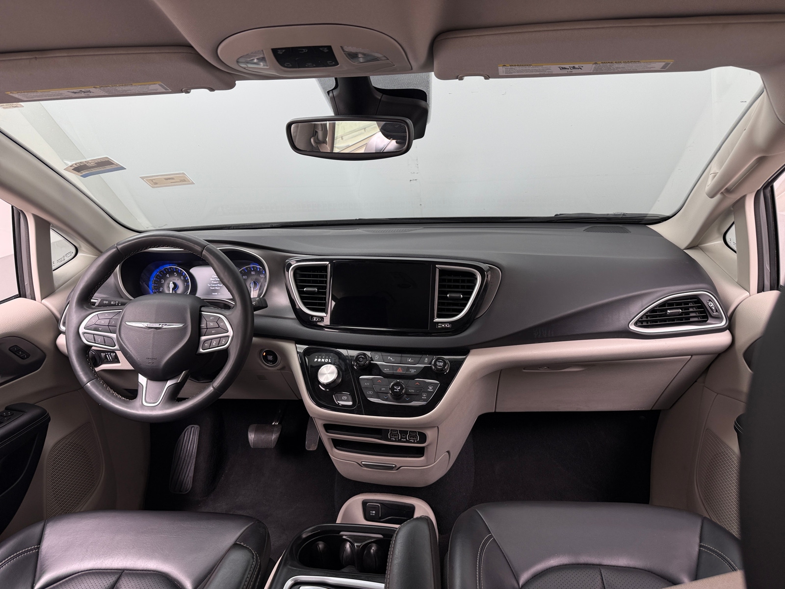 Thumbnail: 2023 Chrysler Pacifica - 2