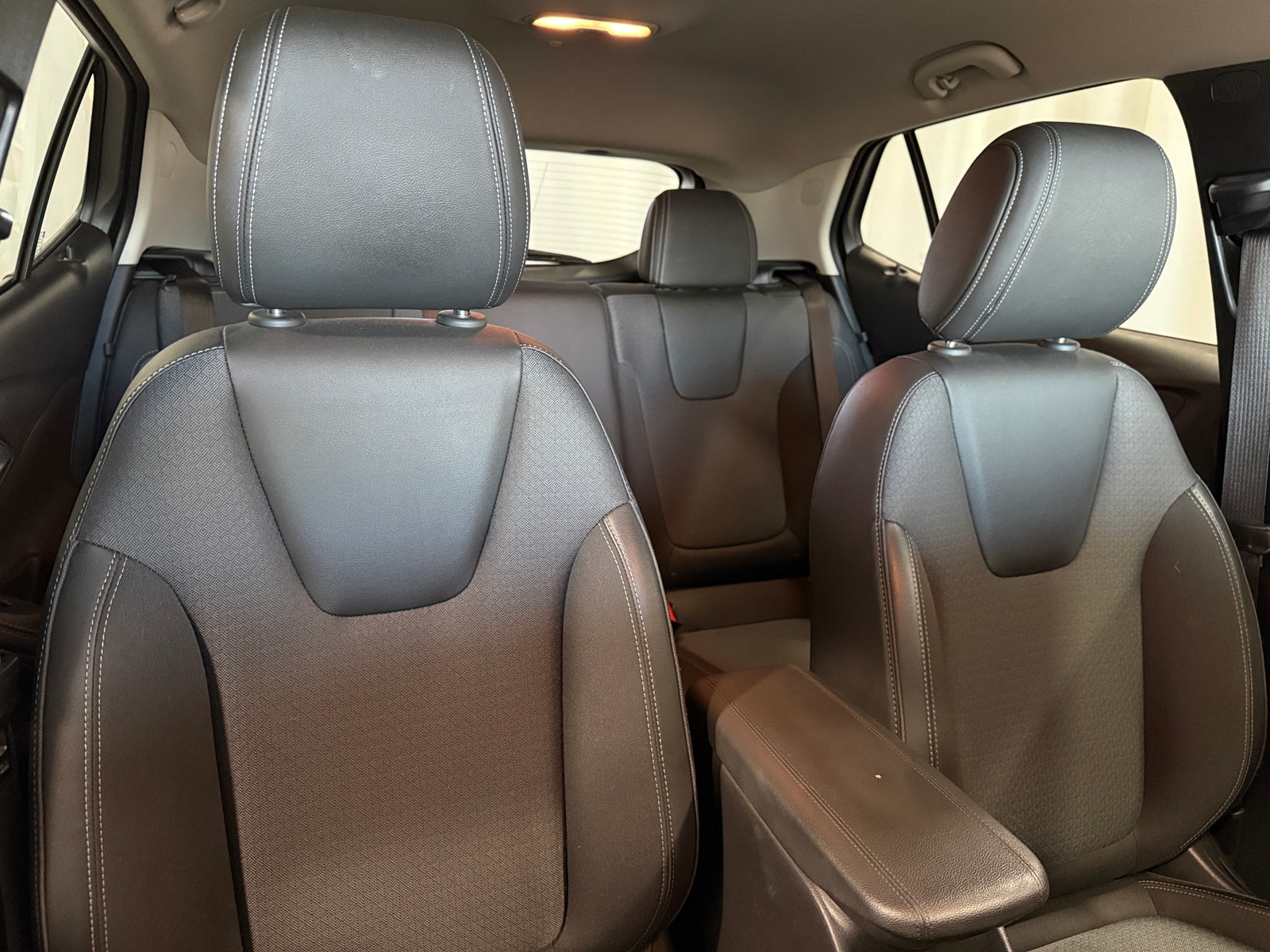 Thumbnail: 2025 Buick Encore GX - 2